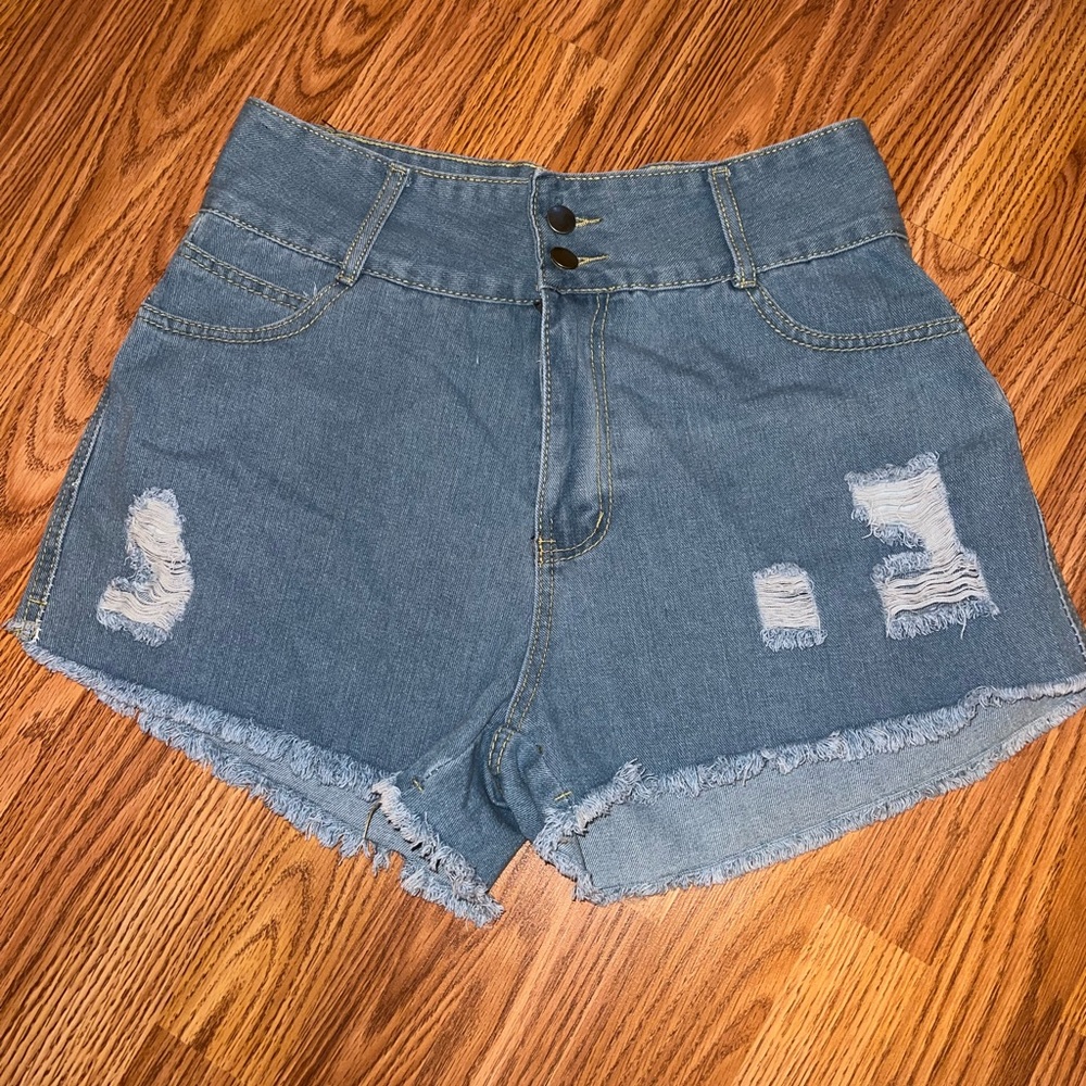 Super high waisted denim shorts